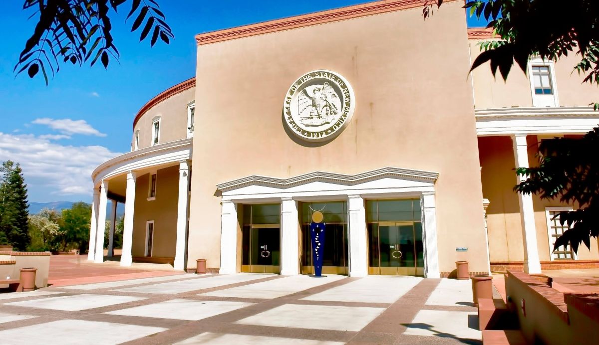 new mexico marijuana legalization, New Mexico medical marijuana businesses had issues with failed recreational legalization bill