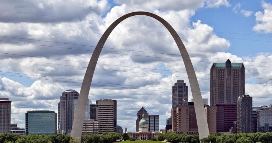 Missouri marijuana sales, Week in Review: Two states start medical marijuana sales, MT measure survives, Oregon streamlines licensing &#038; more