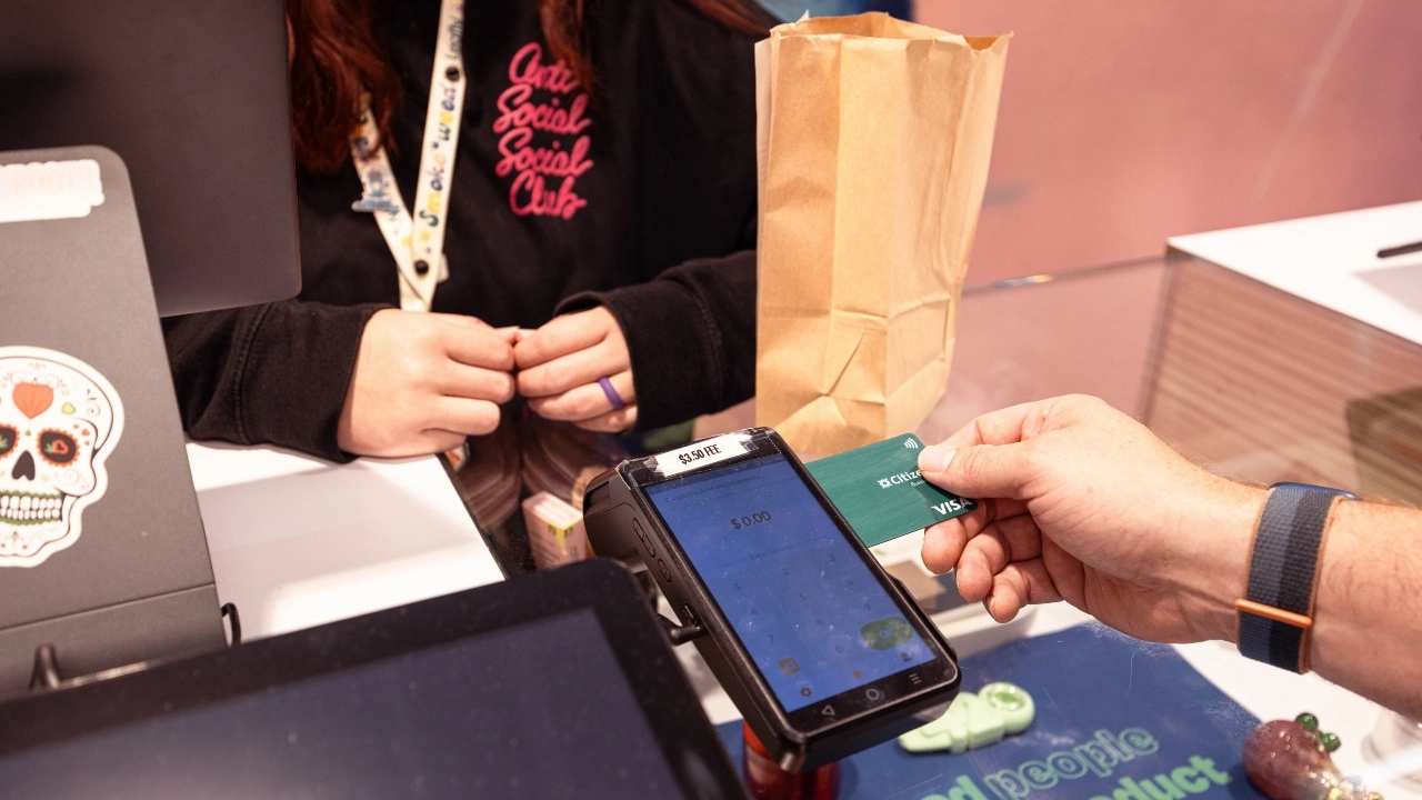 Image of a cannabis transaction made with a credit/debit card